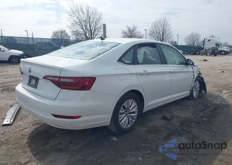 2019 Volkswagen Jetta 1.4T S z USA, uszkodzony, nr VIN 3VWN57BU6KM114839